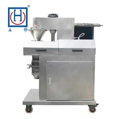 Kuivarakeistuskone puristaa rakeita kapseleiksi